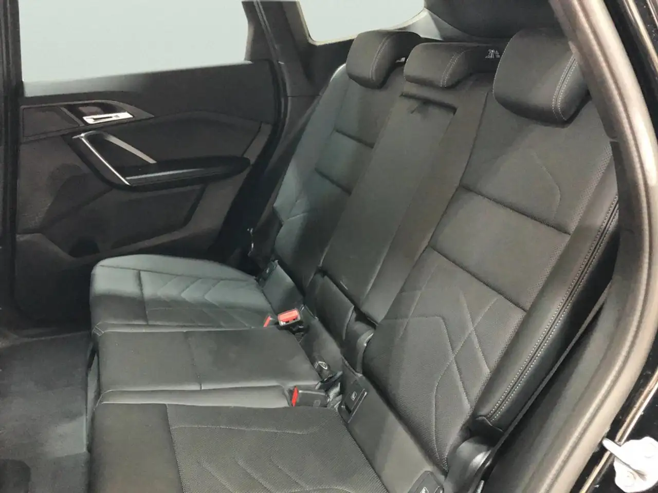BMW X1 xDrive 20dA — Galería del vehículo 9