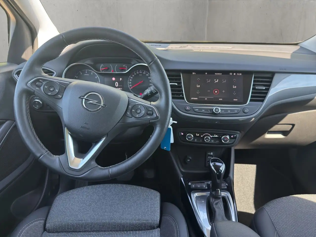 Opel Crossland 1.2 DI Turbo, Rückfahrkamera, Sitzheiz — Vehicle gallery 15