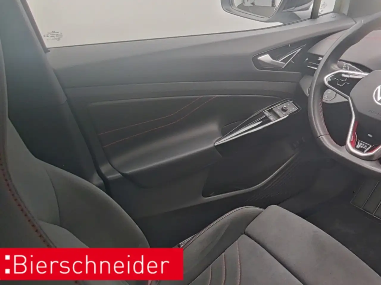 Volkswagen ID.5 GTX IQ.LIGHT NAVI PANO AHK — معرض صور السيارة 6