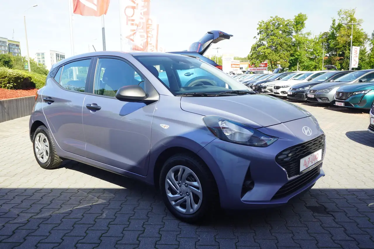 Hyundai i10 1.0 Trend Klima DAB Digitales Cockpit USB — معرض صور السيارة 7