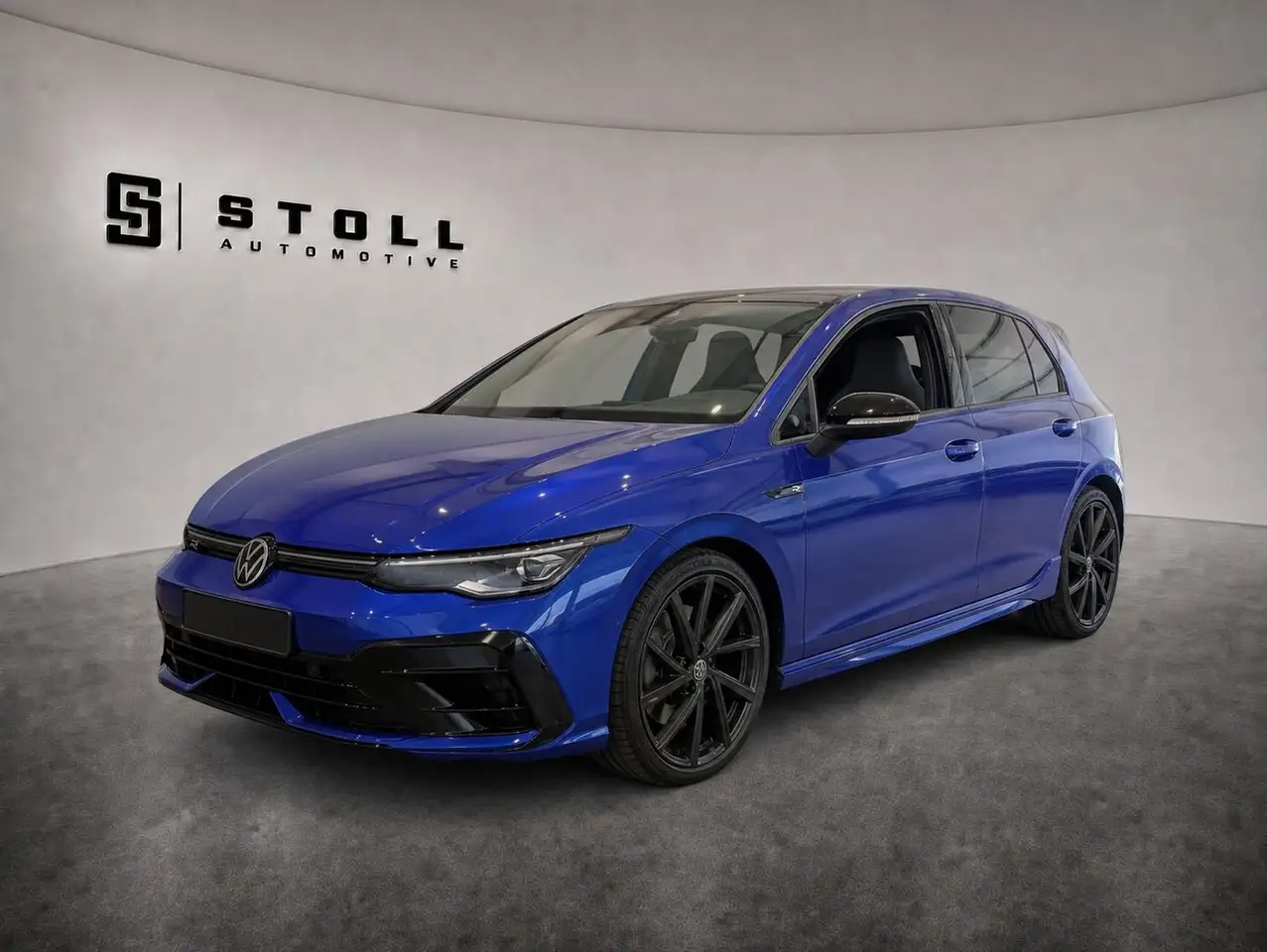 Volkswagen Golf R VIII 2.0 TSI Black Edition IQ-Light+HeadU — معرض صور السيارة 4