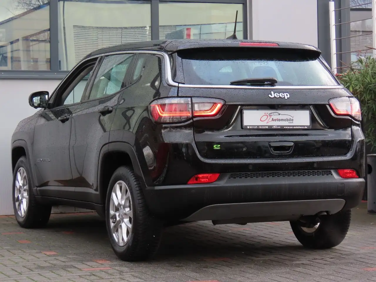 Jeep Compass 1.5 GSE T4 Autom. Keyless Sitzheiz. 360° — Galerie du véhicule 9