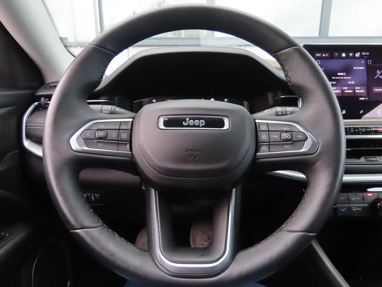 Jeep Compass 1.5 GSE T4 Autom. Keyless Sitzheiz. 360° — Galerie du véhicule 17