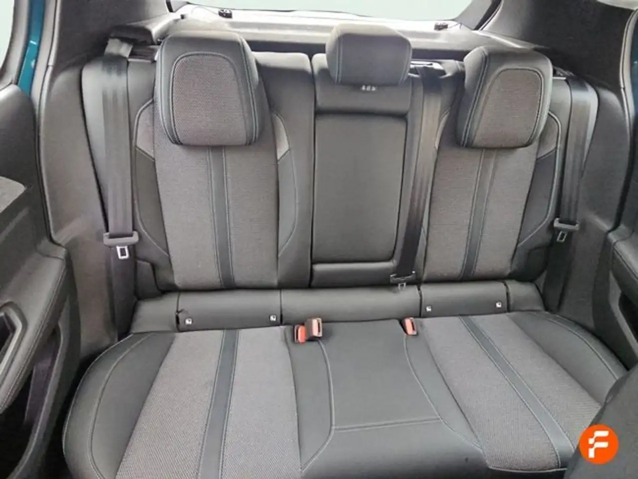 Peugeot 308 1.2 PureTech S&S Allure 130 — Galerie du véhicule 20