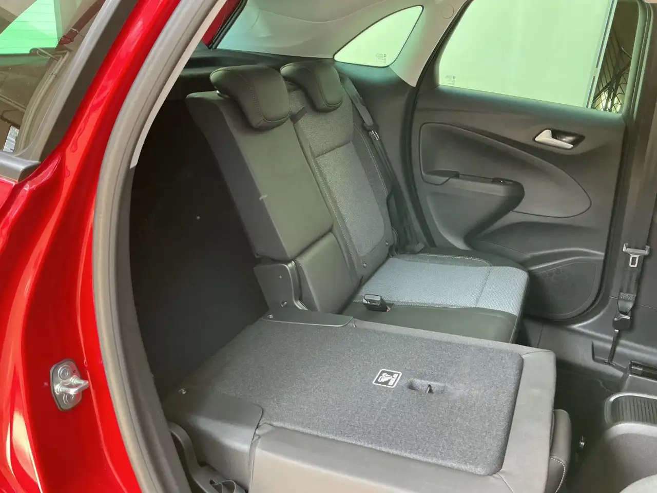 Opel Crossland 1.2 Kamera,PDC,LED,Navi,LM-Felgen, — Vehicle gallery 24