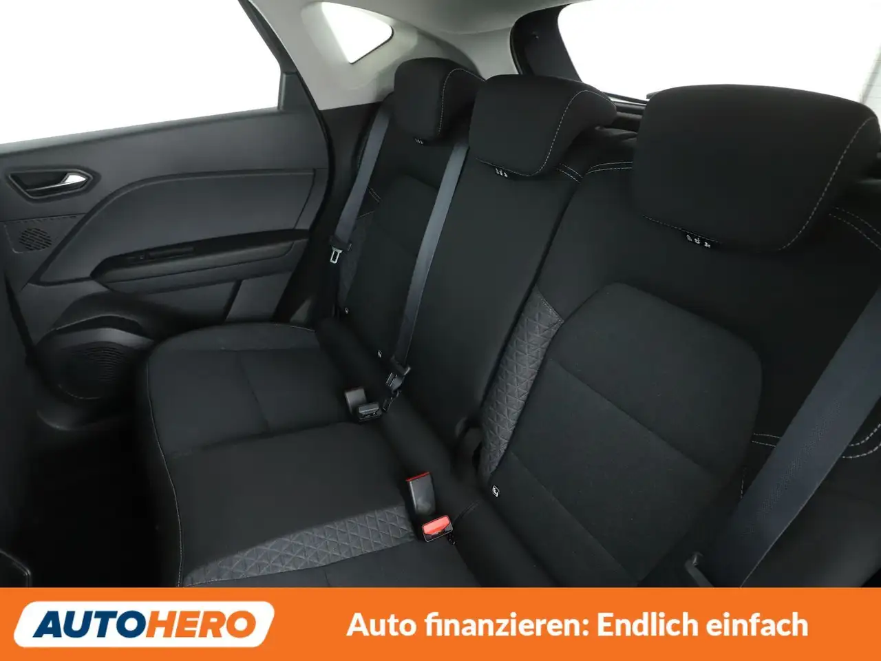 Mitsubishi ASX 1.6 Hybrid Plus Aut.*LED*TEMPO*CAM*PDC*SHZ*KLIMA* — Vehicle gallery 14