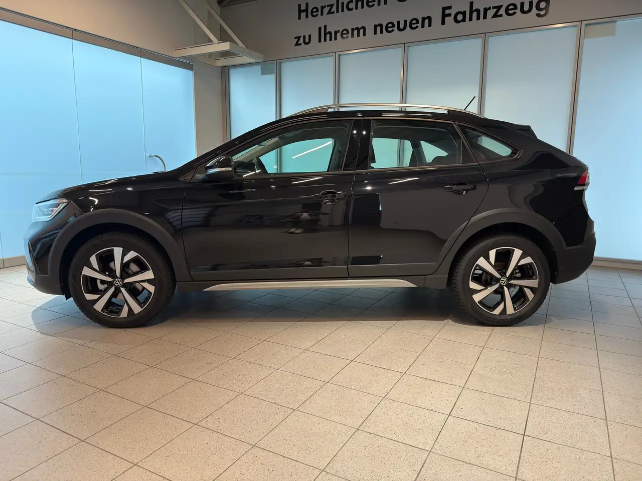 Volkswagen Taigo 1.0 TSI Style R.-Kamera, Navi, ACC — Galerie du véhicule 5