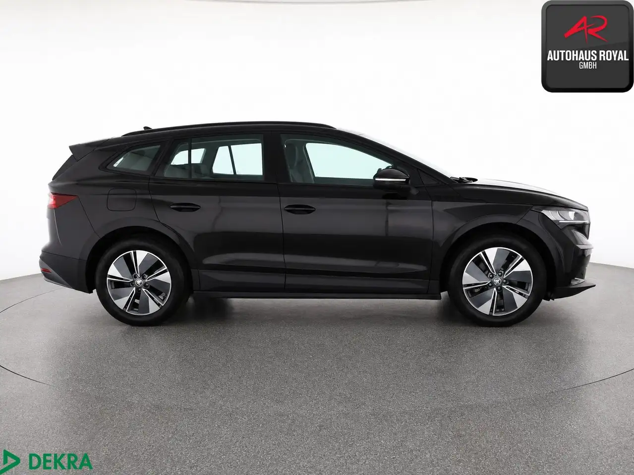Skoda Enyaq 60 LOFT WÄRMEPUMPE,KESSY,KAMERA,CARPLAY — Vehicle gallery 6