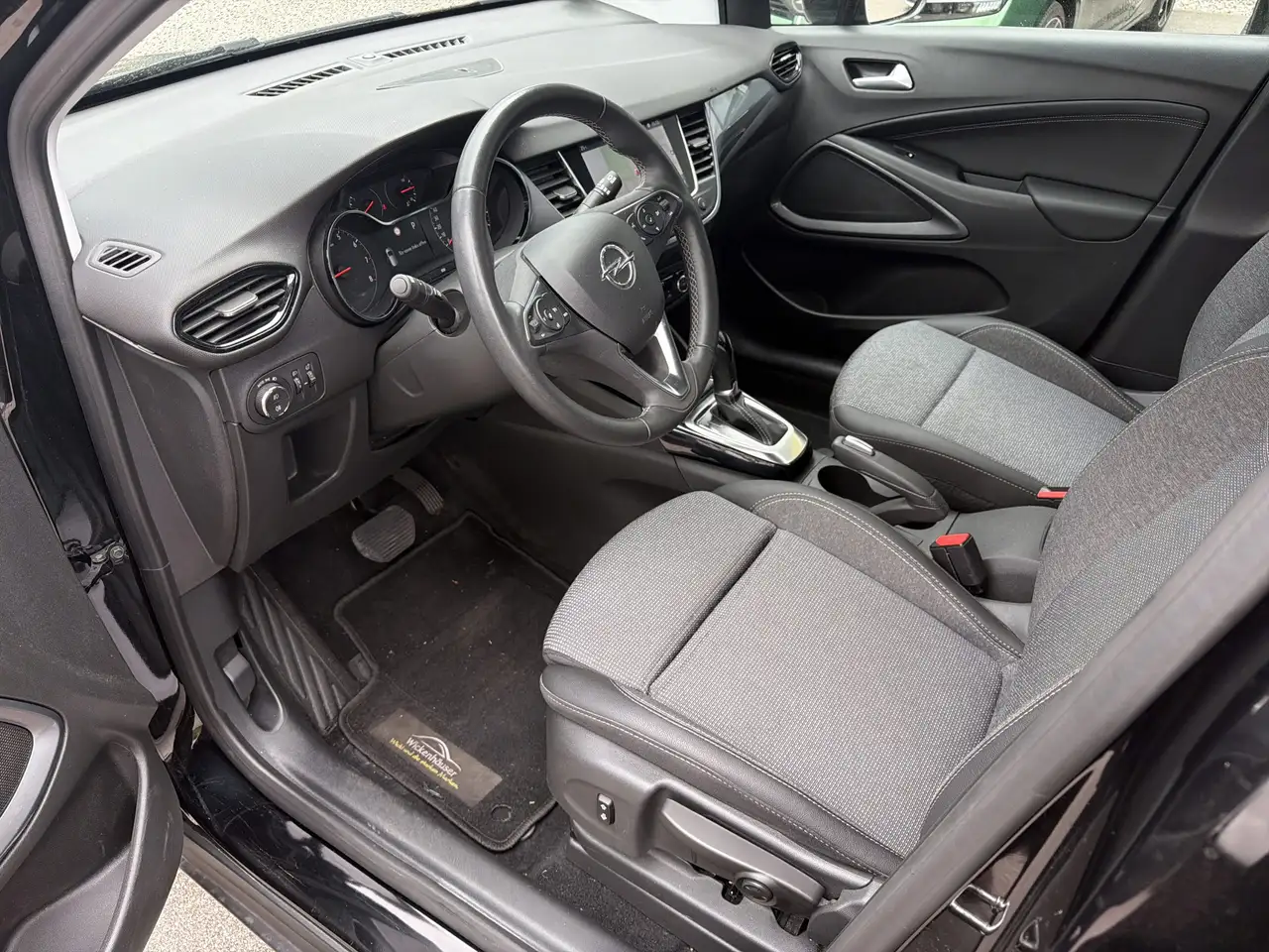 Opel Crossland 1.2 Elegance-Paket LED+Navi+SHZ+Klim — معرض صور السيارة 6