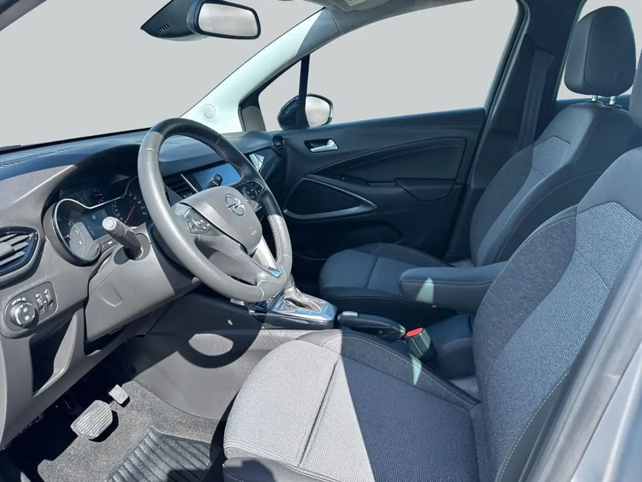 Opel Crossland Crossland 1.2 Automatik Elegance Paket — Vehicle gallery 9