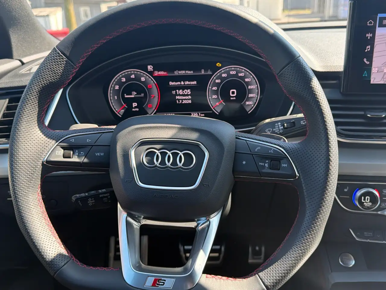 Audi Q5 Sportback S line 40 TFSI quattro S tronic MMI Matr — Vehicle gallery 14