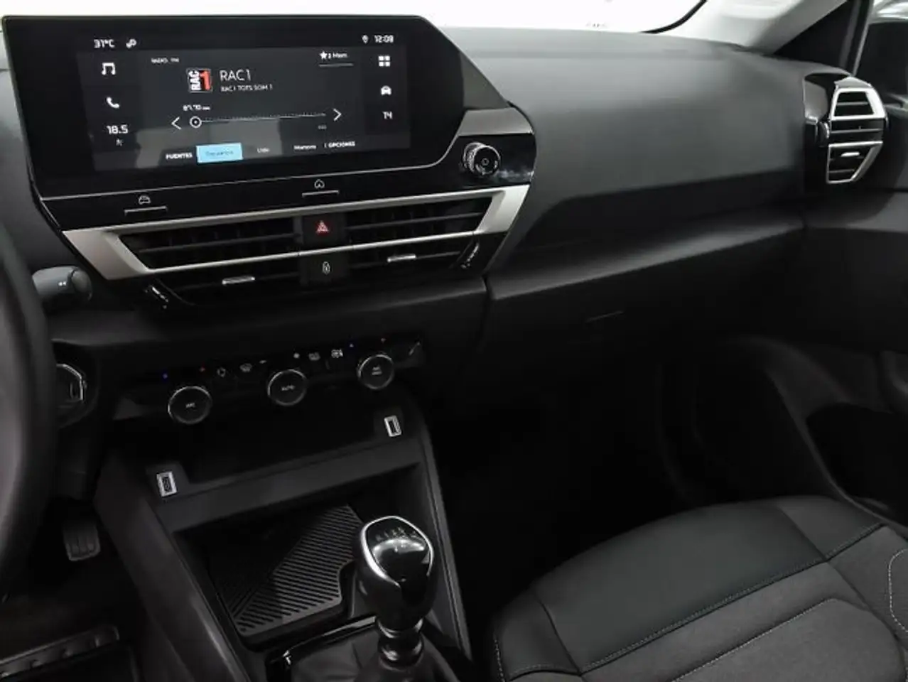 Citroen C4 PureTech 130 S&S 6v Plus — Galería del vehículo 12