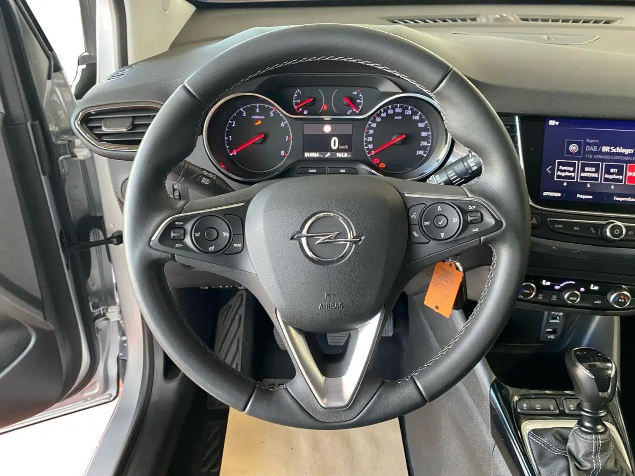 Opel Crossland 1.2 Enjoy Navi, Scheckheftgepflegt — معرض صور السيارة 14