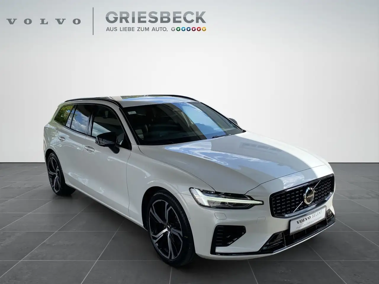 Volvo V60 Kombi T8 Plus Dark Recharge SitzHZG*DAB*Navi* — Galería del vehículo 6