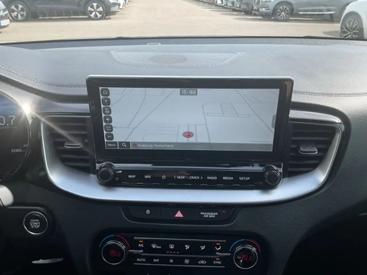 Kia ProCeed / pro_cee'd 1,5 GT-Line AT ACC Navi Allwetterreifen — Galería del vehículo 13