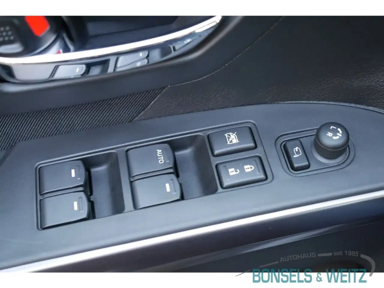 Suzuki SX4 S-Cross 1.4 COMFORT HYBRID LED Apple CarPlay Android Auto — Galerie du véhicule 16