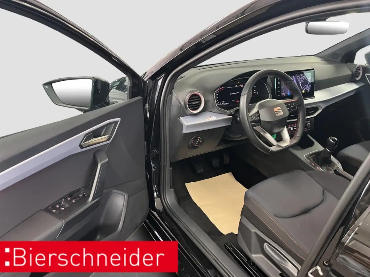 SEAT Ibiza 1.0 TSI FR NAVI REAR VIEW SHZ — Vehicle gallery 32