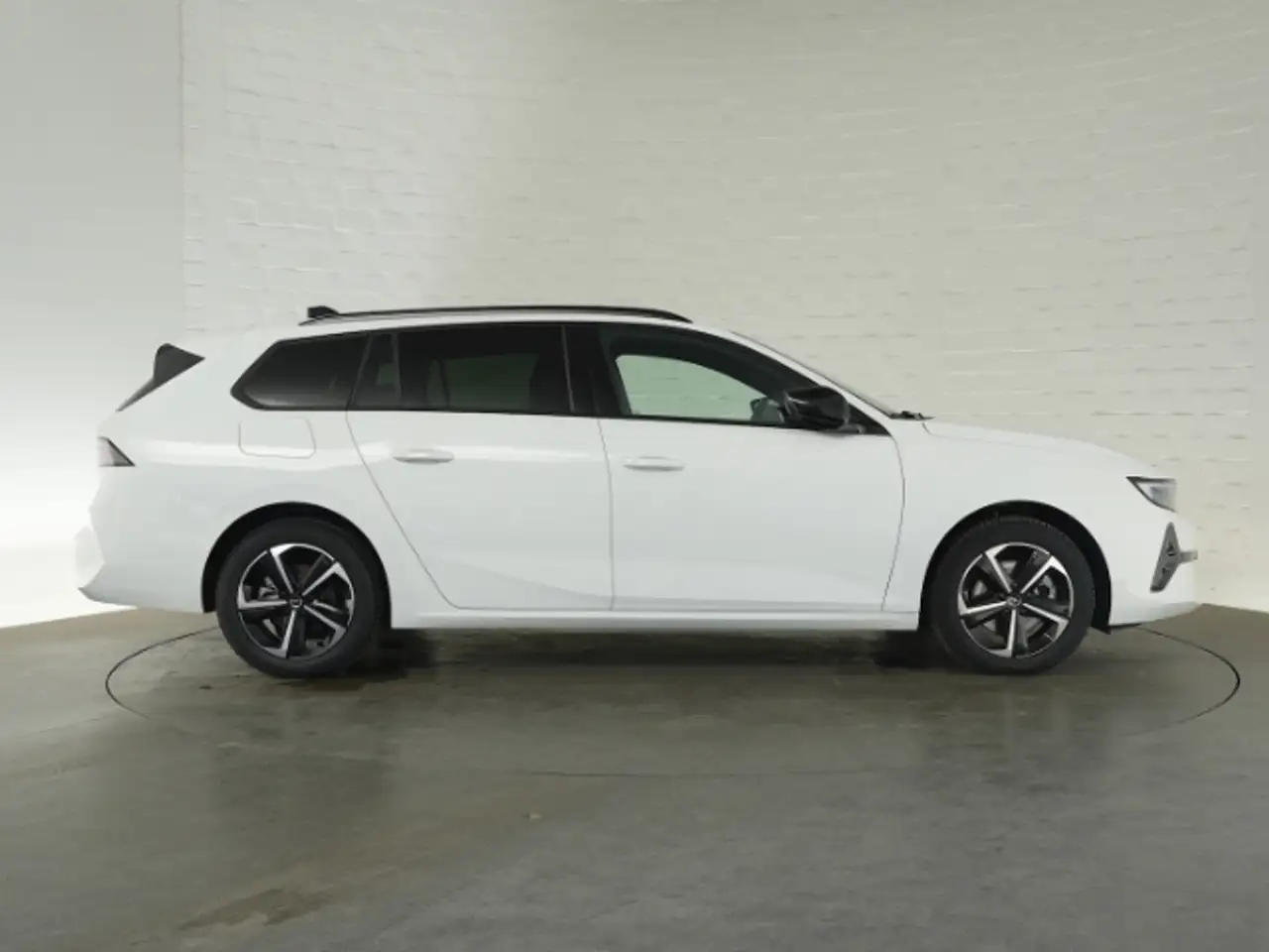 Opel Astra L ST GS+AHK+360 GRAD KAMERA+SITZ-/LENKRADHEIZUNG+K — معرض صور السيارة 25