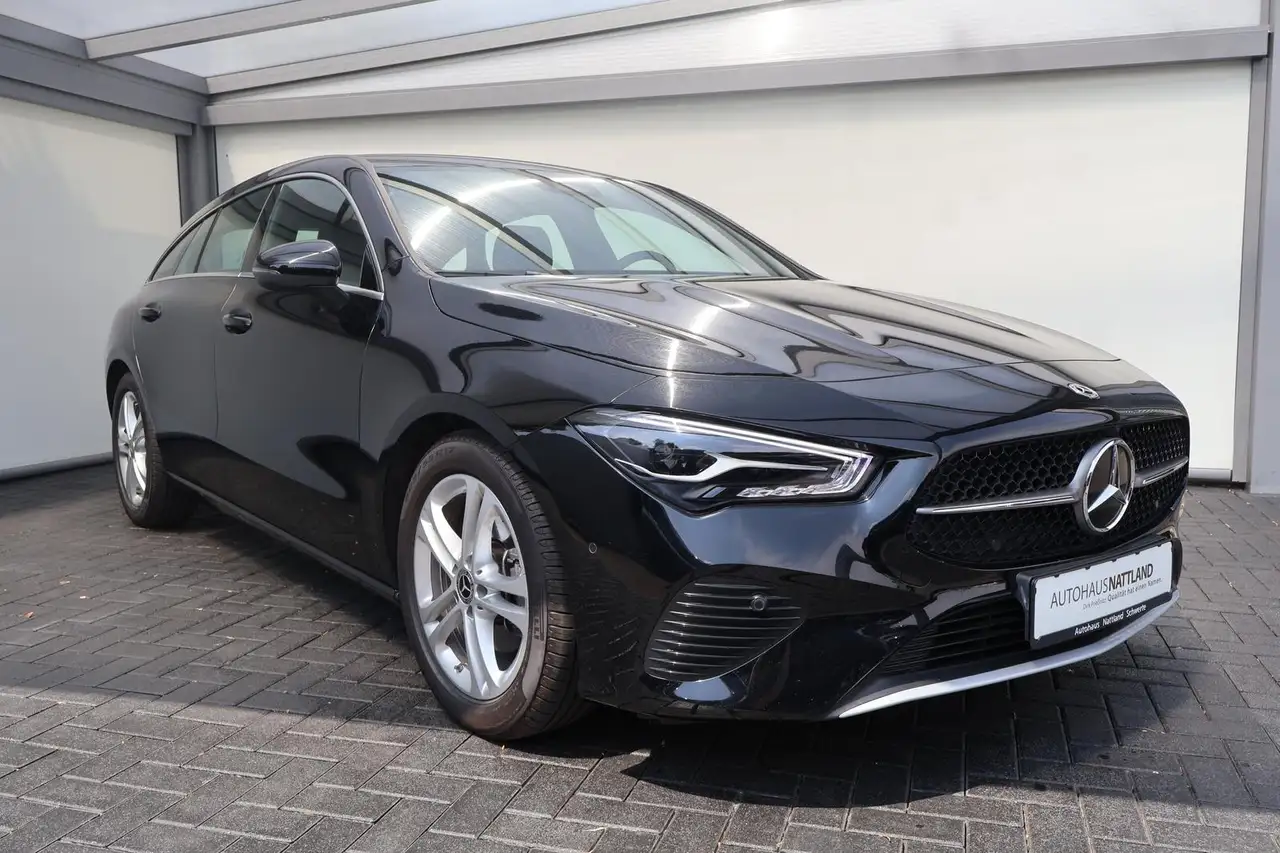 Mercedes-Benz CLA 180 Advanced RFK LED 1.Hd. — Galería del vehículo 2