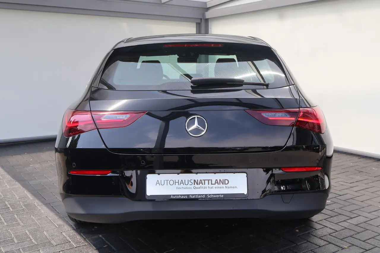 Mercedes-Benz CLA 180 Advanced RFK LED 1.Hd. — Galería del vehículo 6