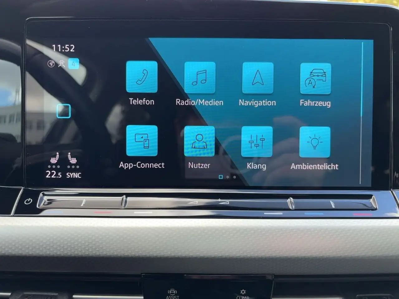Volkswagen Golf VIII MOVE 1.0 TSI LED APP PDC LIGHT ASSIST — Galerie du véhicule 10