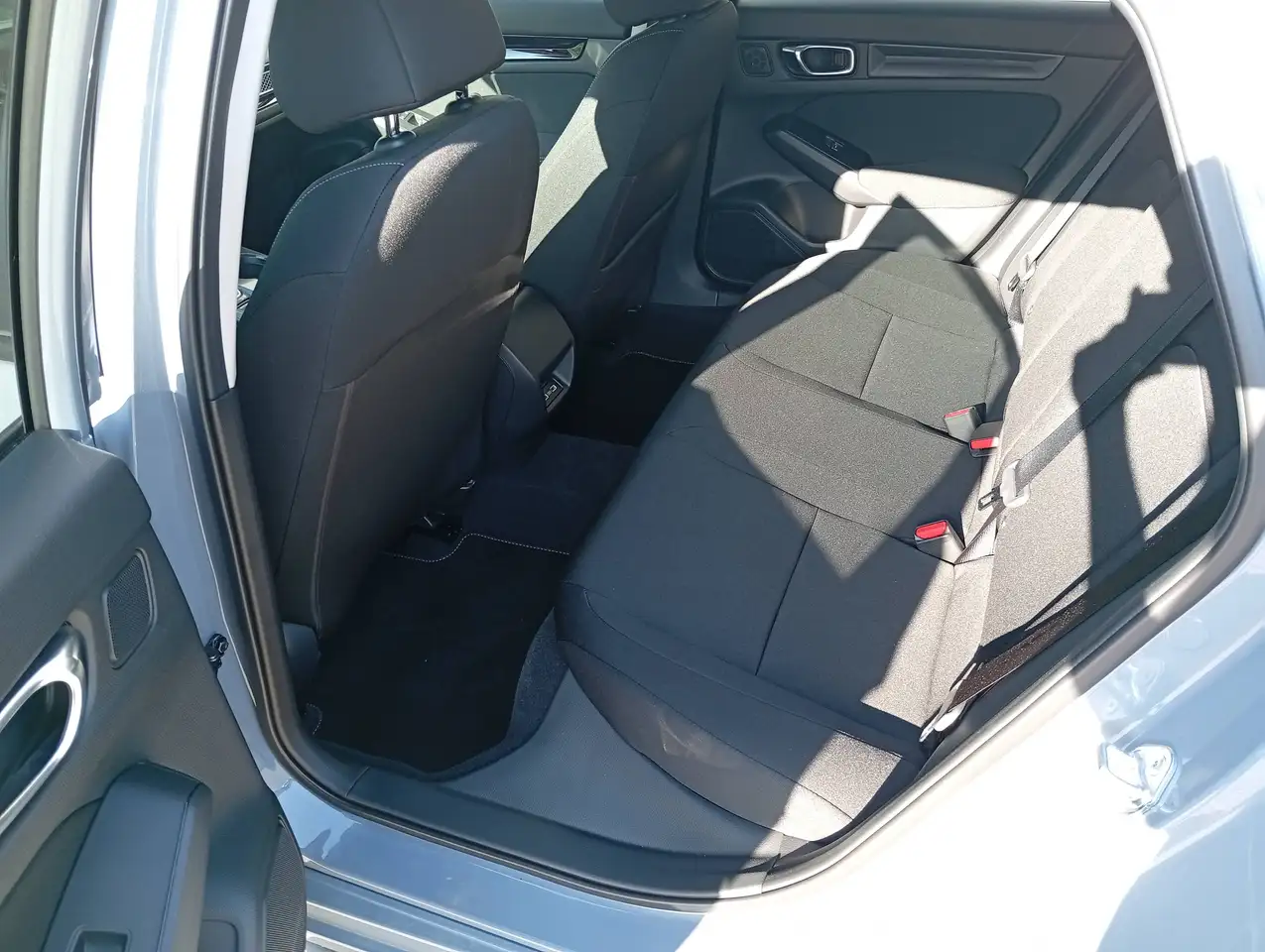 Honda Civic Civic e:HEV 2.0 i-MMD Hybrid Elegance — Galería del vehículo 8