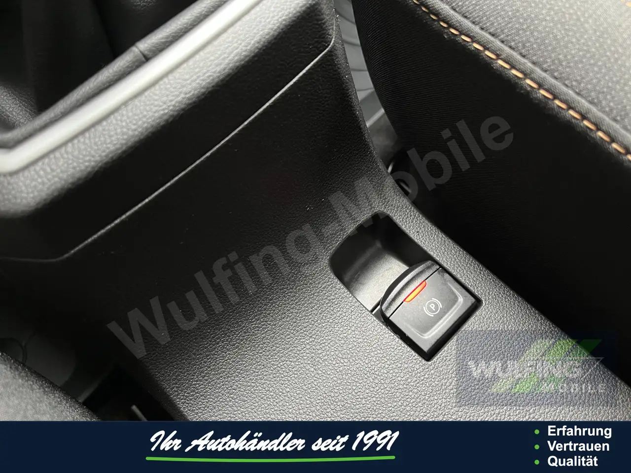Dacia Jogger TCE110 Extreme, City-Pak.,Navi, RF-Kam. — Vehicle gallery 23