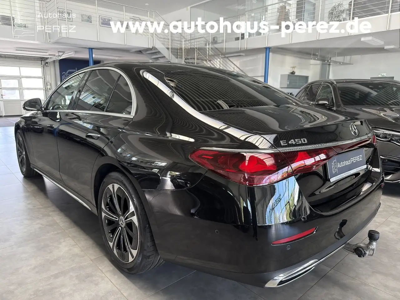 Mercedes-Benz E 450 E 450 4M EXCLUSIVE PREMIUM+SUPERSCREE-NP110.741€ — Galerie du véhicule 3