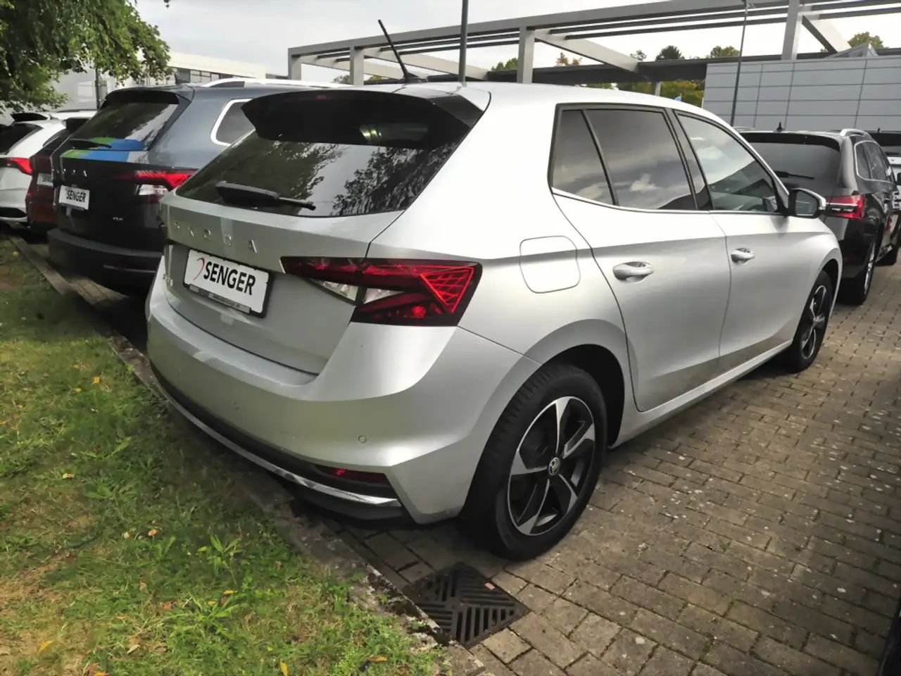 Skoda Fabia 1.0 TSI Selection Kamera Digitales Cockp. — Vehicle gallery 3