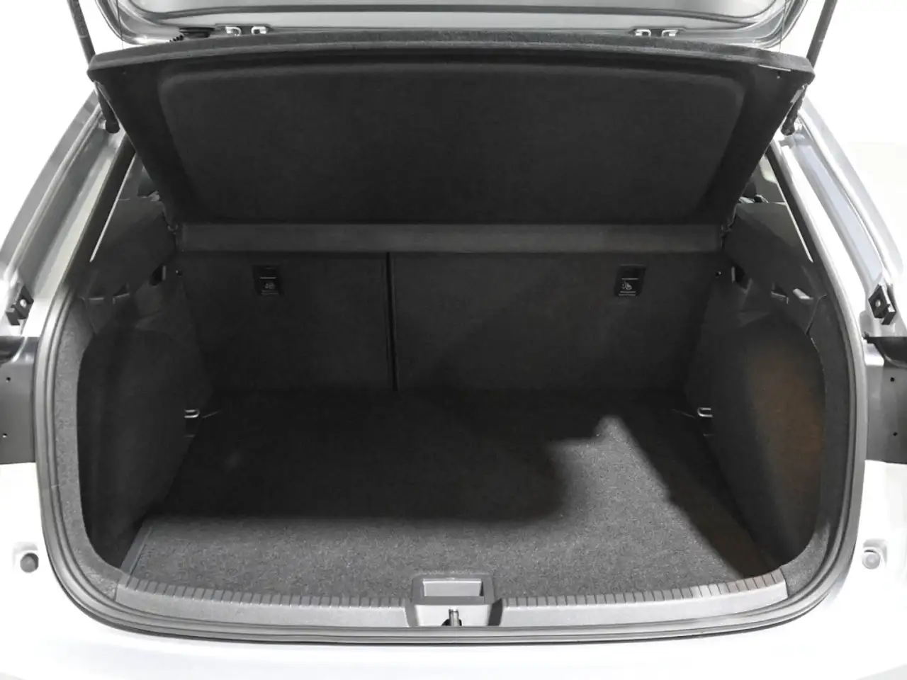 Volkswagen Taigo 1.0 TSI Más 85kW — Galería del vehículo 7