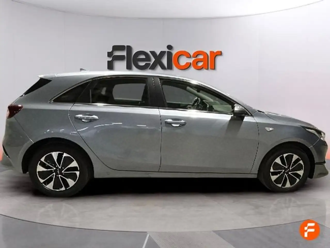 Kia Ceed / cee'd 1.0 T-GDI Concept 100 — معرض صور السيارة 9