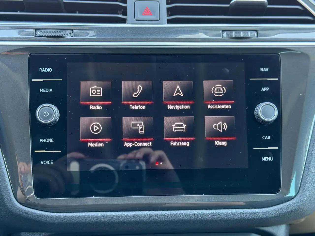 Volkswagen Tiguan 1.5 TSI Move DSG NAVI | AHK | RFK | ACC — Galerie du véhicule 8