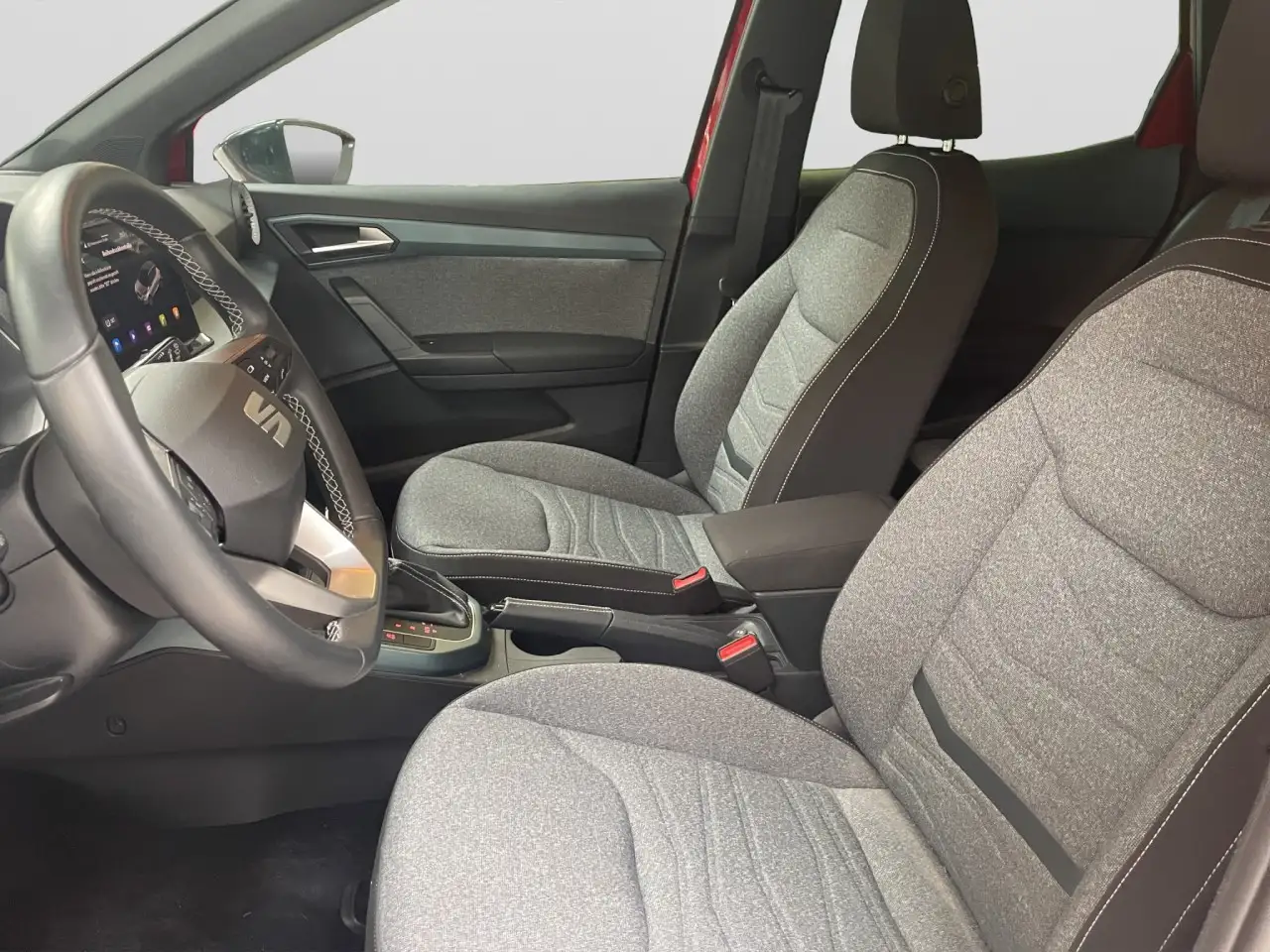 SEAT Arona Xperience 1.0 TSI Aut. Kamera, Navi, SHZ Klima — Vehicle gallery 13