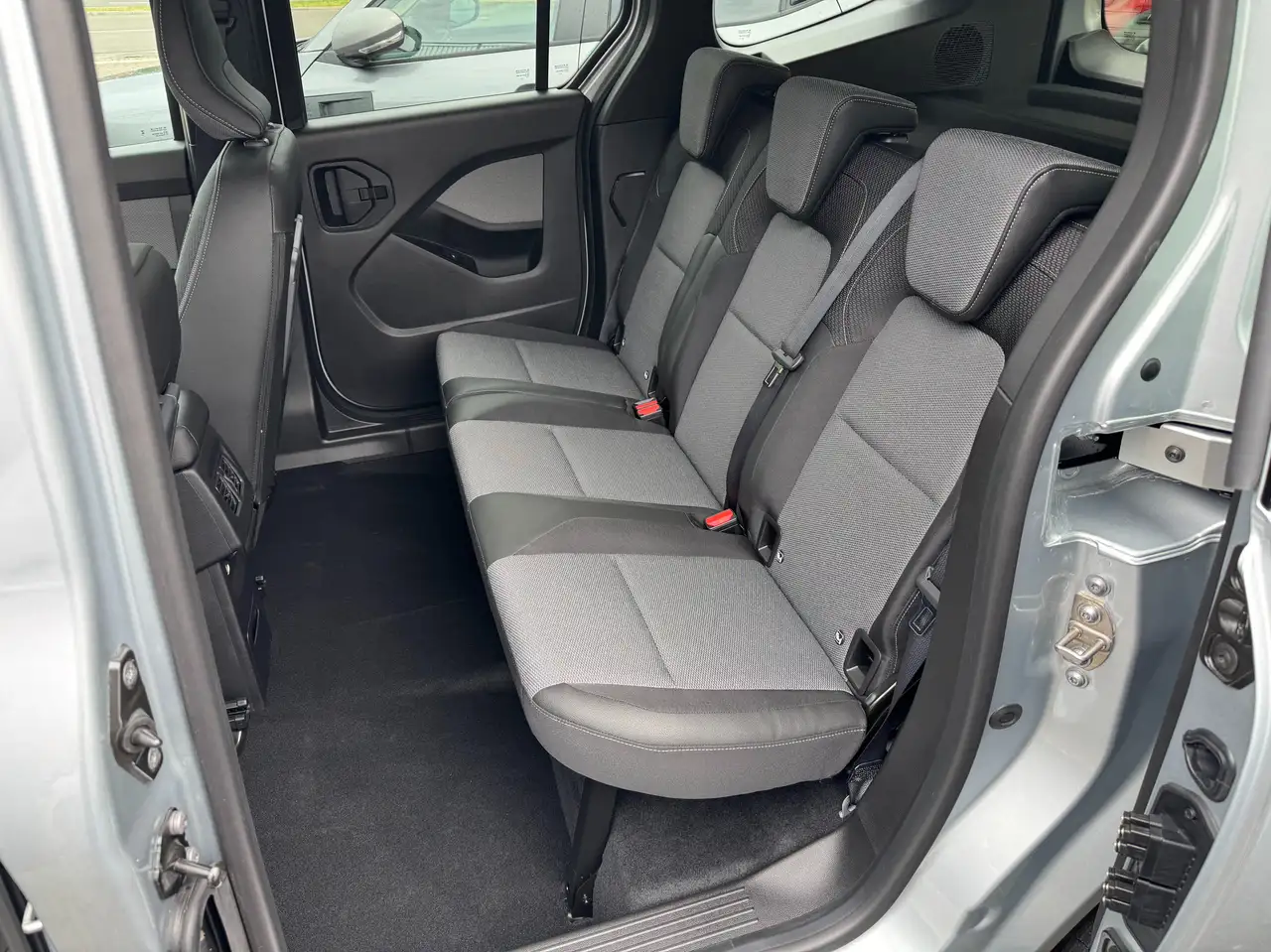 Renault Kangoo Techno — Vehicle gallery 6