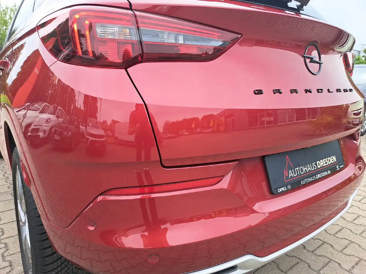 Opel Grandland 1.2 Turbo Enjoy *ACC*LED*DAB*SHZ*TOTW* — معرض صور السيارة 24