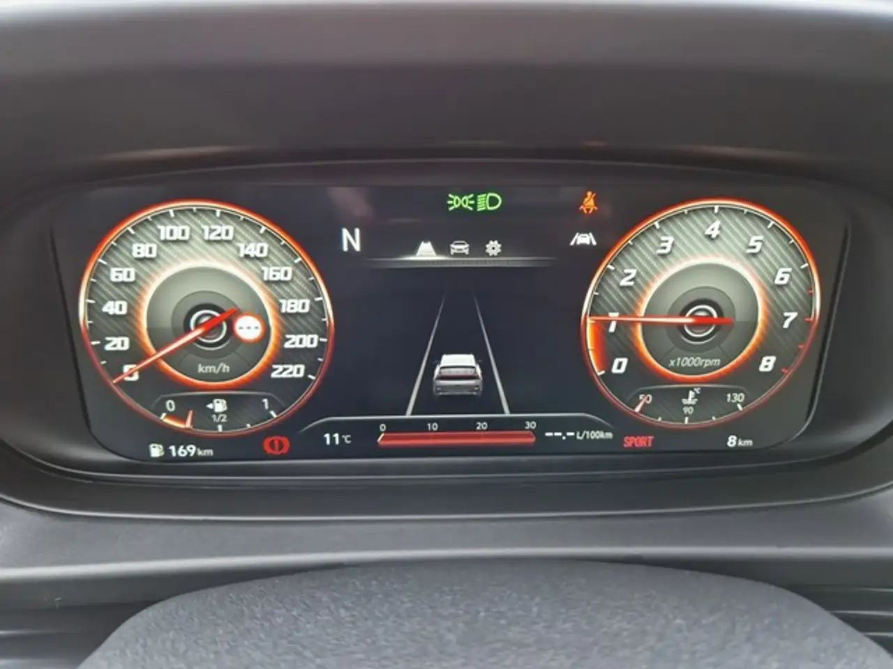 Hyundai BAYON 1.0 T-GDI 48V Trend PDC/Sitzheizung — معرض صور السيارة 9