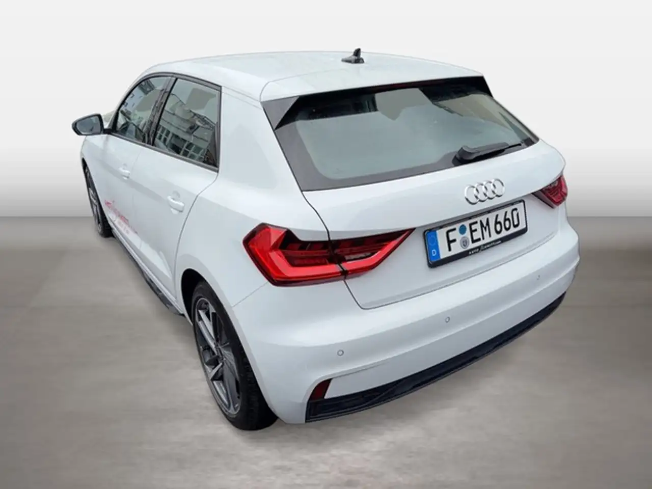 Audi A1 Sportback 30 TFSI S-tronic advanced LED Navi So... — معرض صور السيارة 3