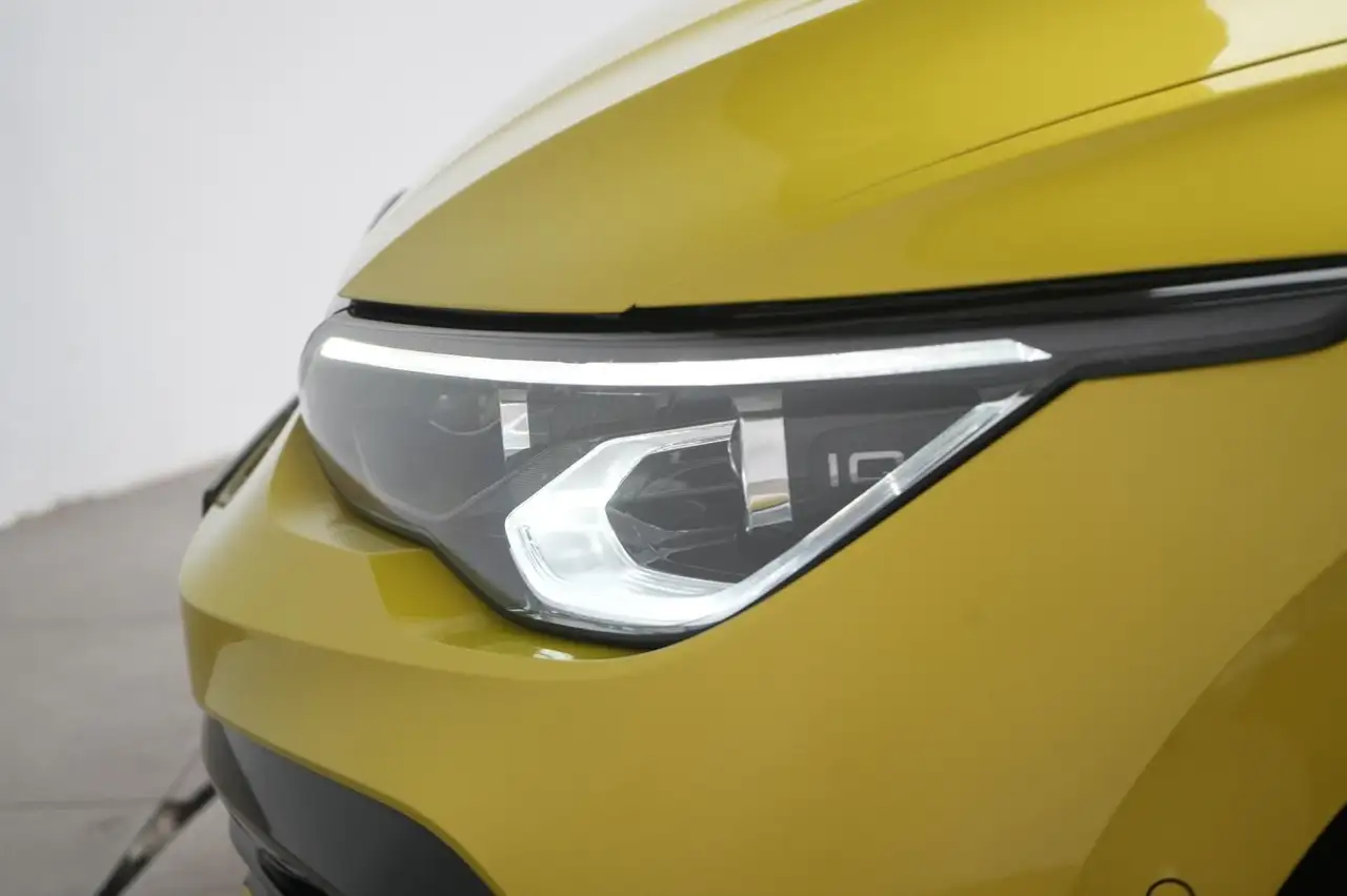 Volkswagen Golf R Performance 333 limited edition 2.0 TSI 4 — Vehicle gallery 40