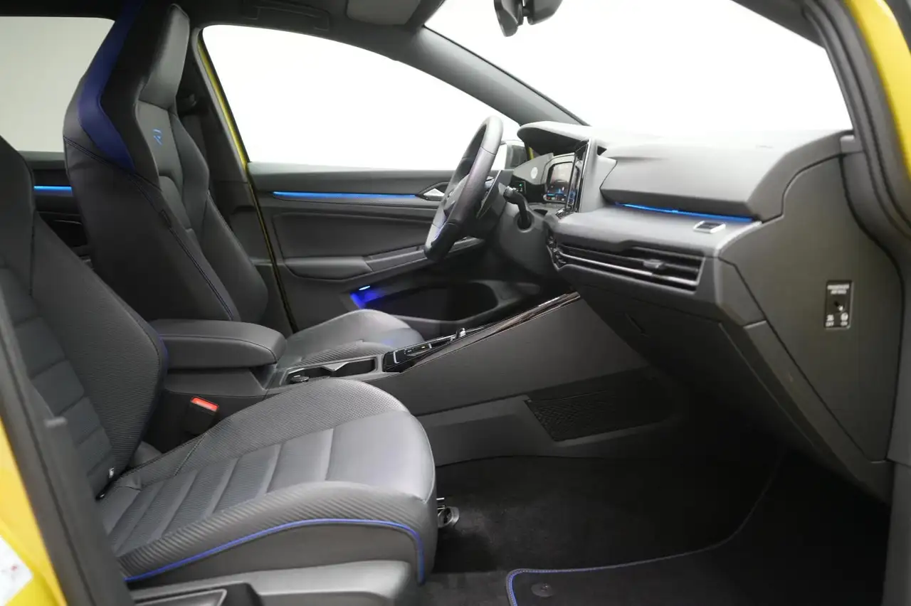 Volkswagen Golf R Performance 333 limited edition 2.0 TSI 4 — Vehicle gallery 7
