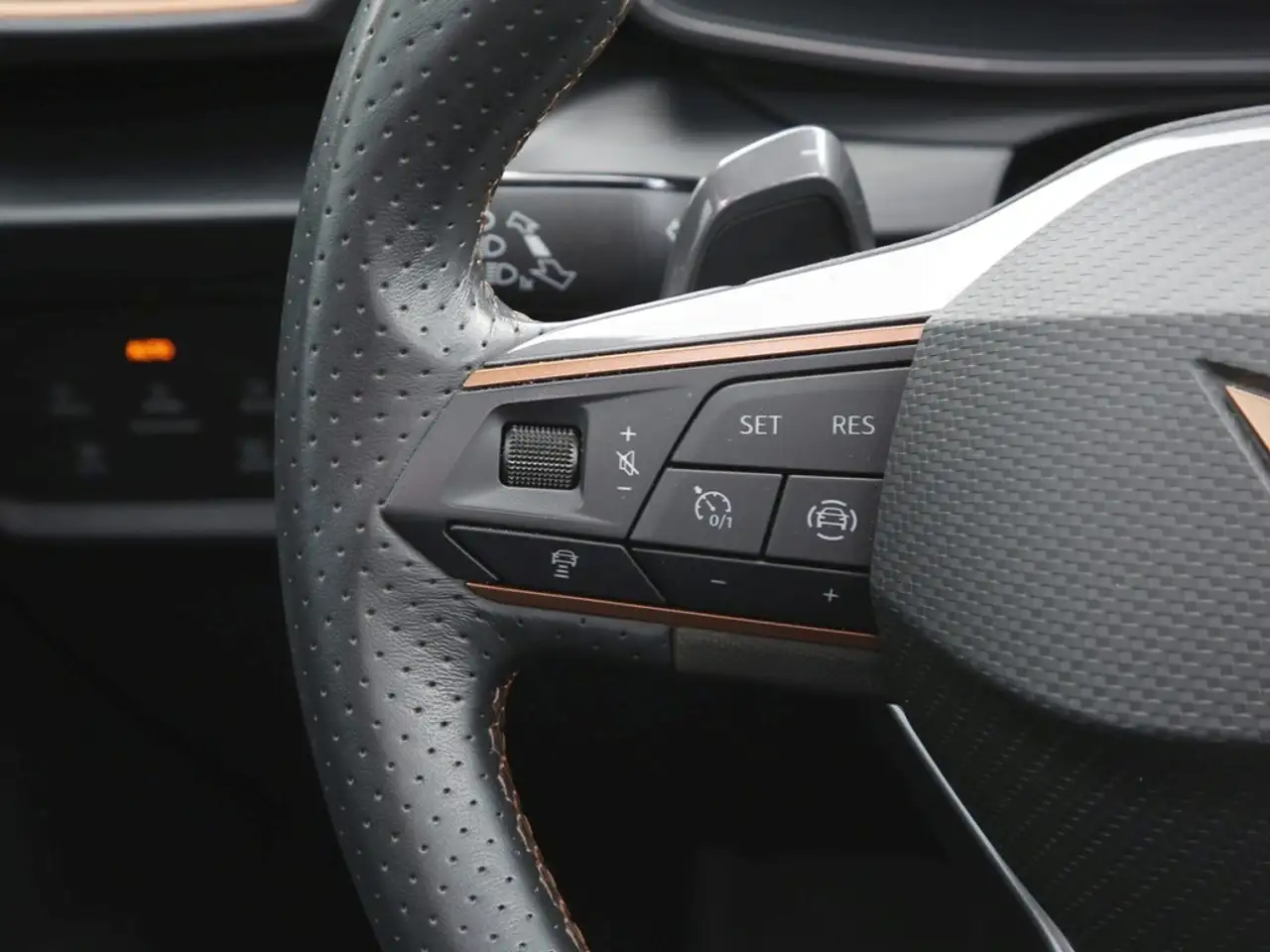 CUPRA Formentor 1.5 TSI DSG 19" Beats Kamera Memory — معرض صور السيارة 16