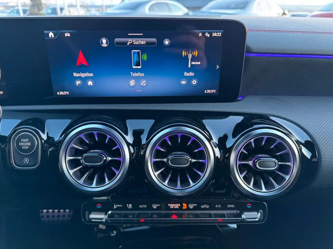 Mercedes-Benz CLA 200 +AMG+Pano+Distr+Ambiente+Night+RFK — Vehicle gallery 19