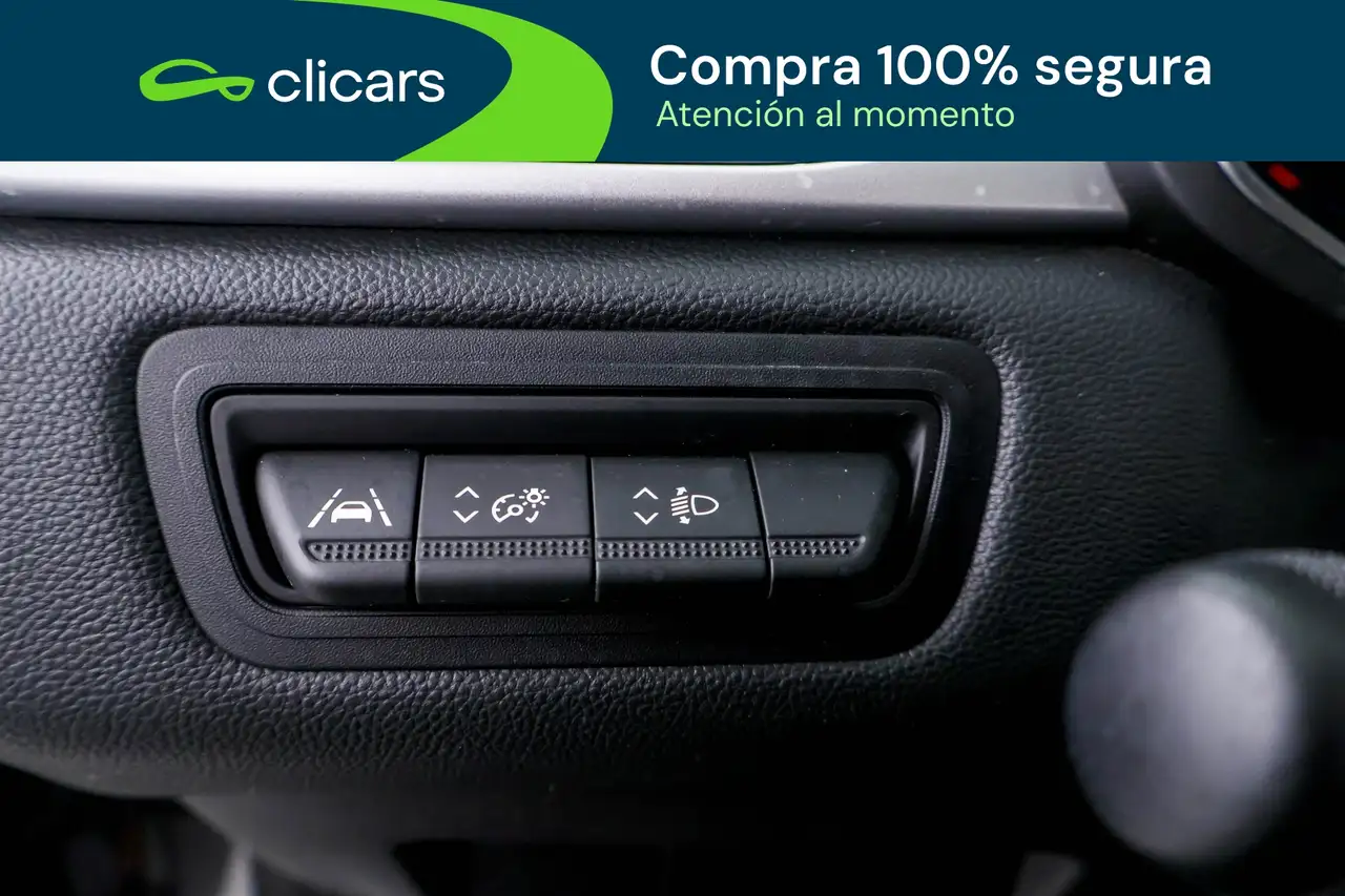 Renault Captur TCe Techno 67kW — Vehicle gallery 25