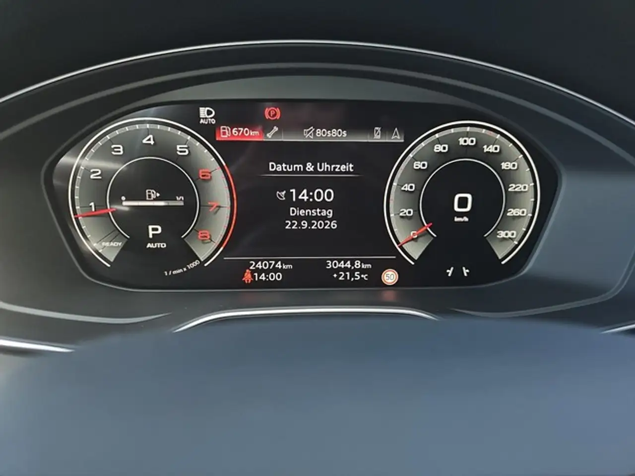 Audi Q5 40 TFSI quattro S line S tronic AHK Navi — Vehicle gallery 9