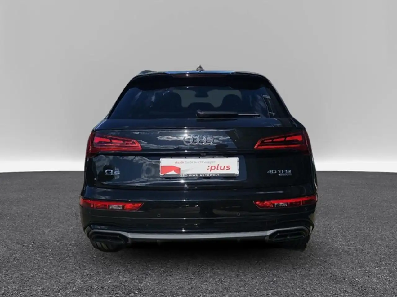 Audi Q5 40 TFSI quattro S line S tronic AHK Navi — Vehicle gallery 4