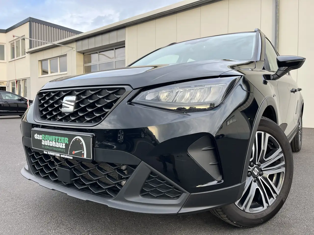 SEAT Arona 1.0 TSI DSG Style 116€ m.20% Anz. Navi LED PDC S — Marktredwitz