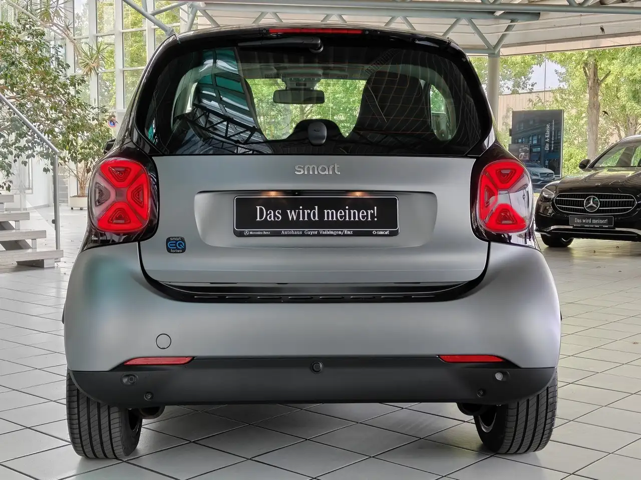 smart forTwo ForTwo EQ Coupé Pulse 22KW+LED+KAM+2xKABEL+16"++ — Vehicle gallery 4