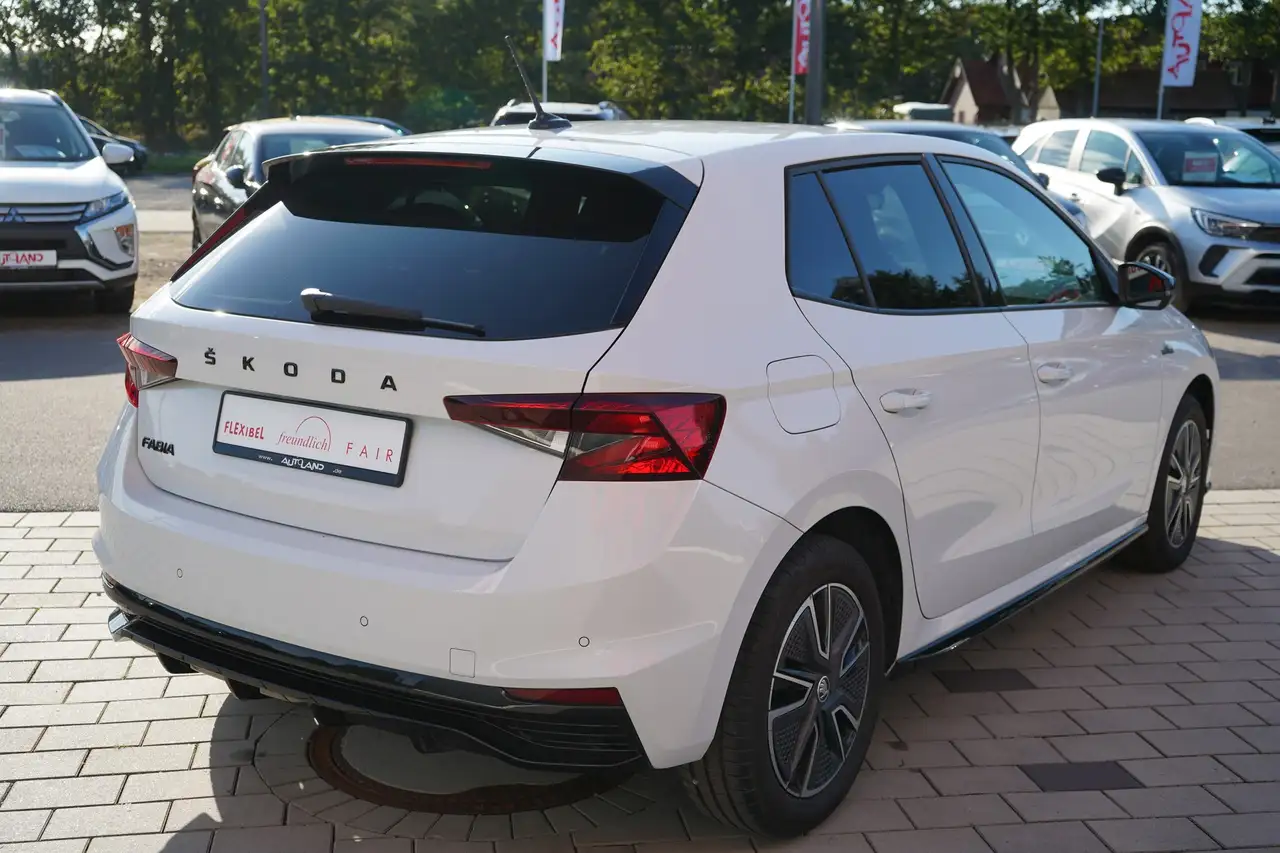 Skoda Fabia 1.0 Monte Carlo LED Sitzheizung Tempomat — Vehicle gallery 6