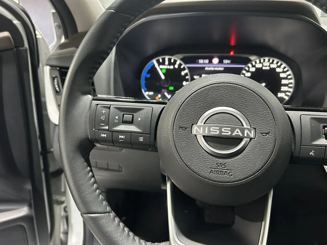 Nissan X-Trail 1.5 e-Power Acenta 4x2 5pl. 152kW — Galería del vehículo 20