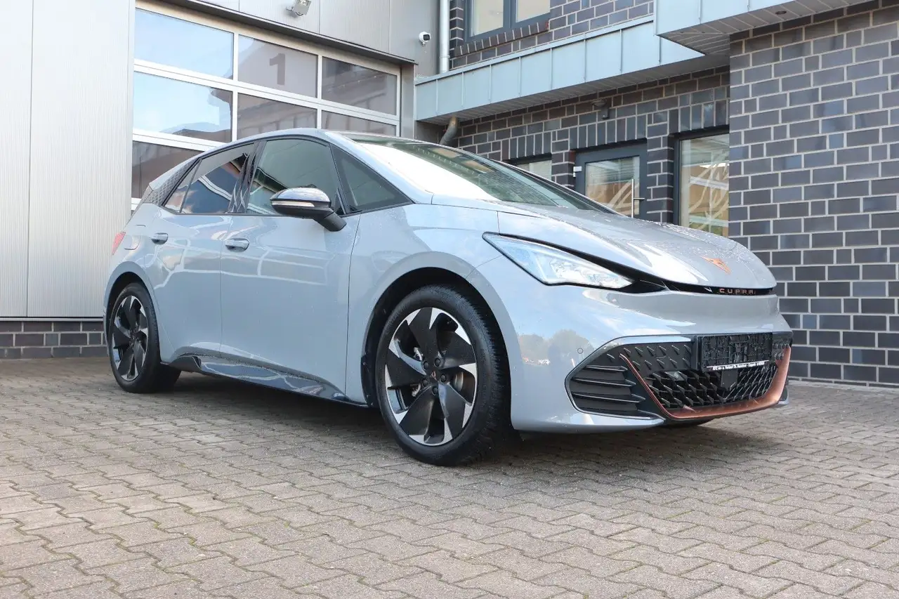 CUPRA Born 170 kW Top Zustand/Allwetterreifen — Galerie du véhicule 5