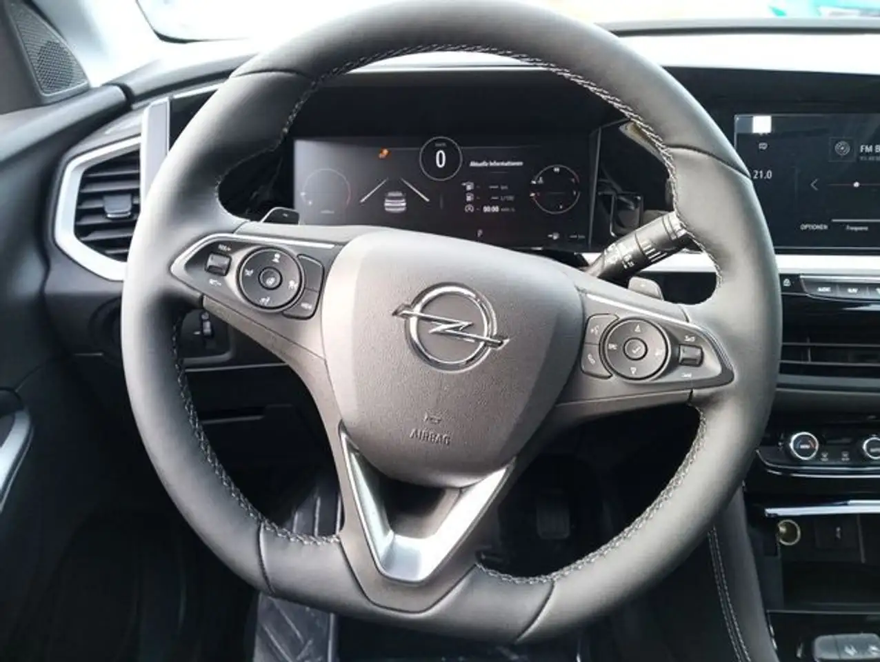Opel Grandland X 1.2 Aut. Ultimate+360+Navi-Pro+Pixel+ — Vehicle gallery 10